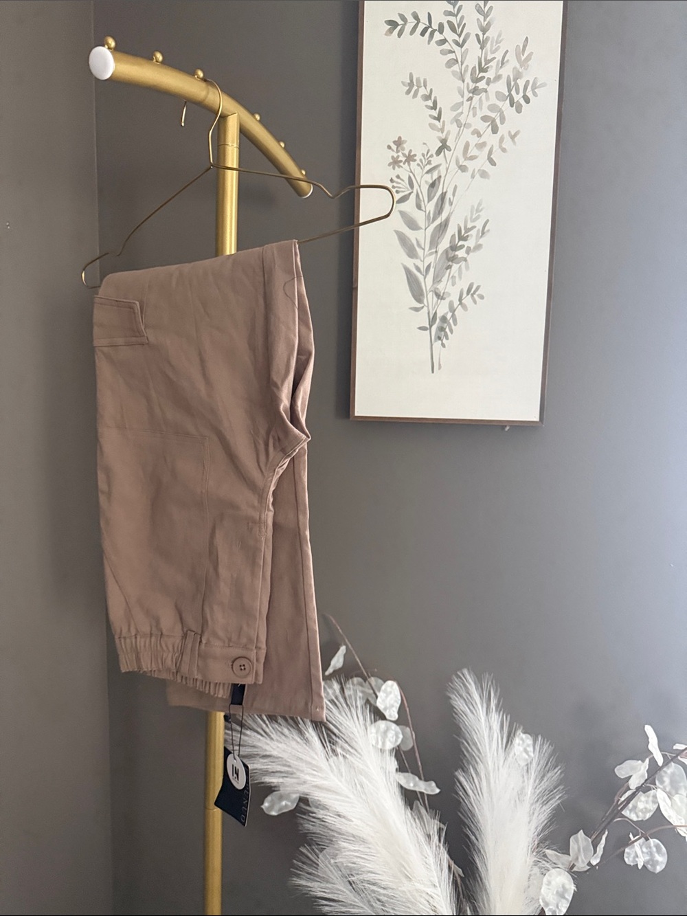 Lepunuo Neutral Taupe Jogger Pants